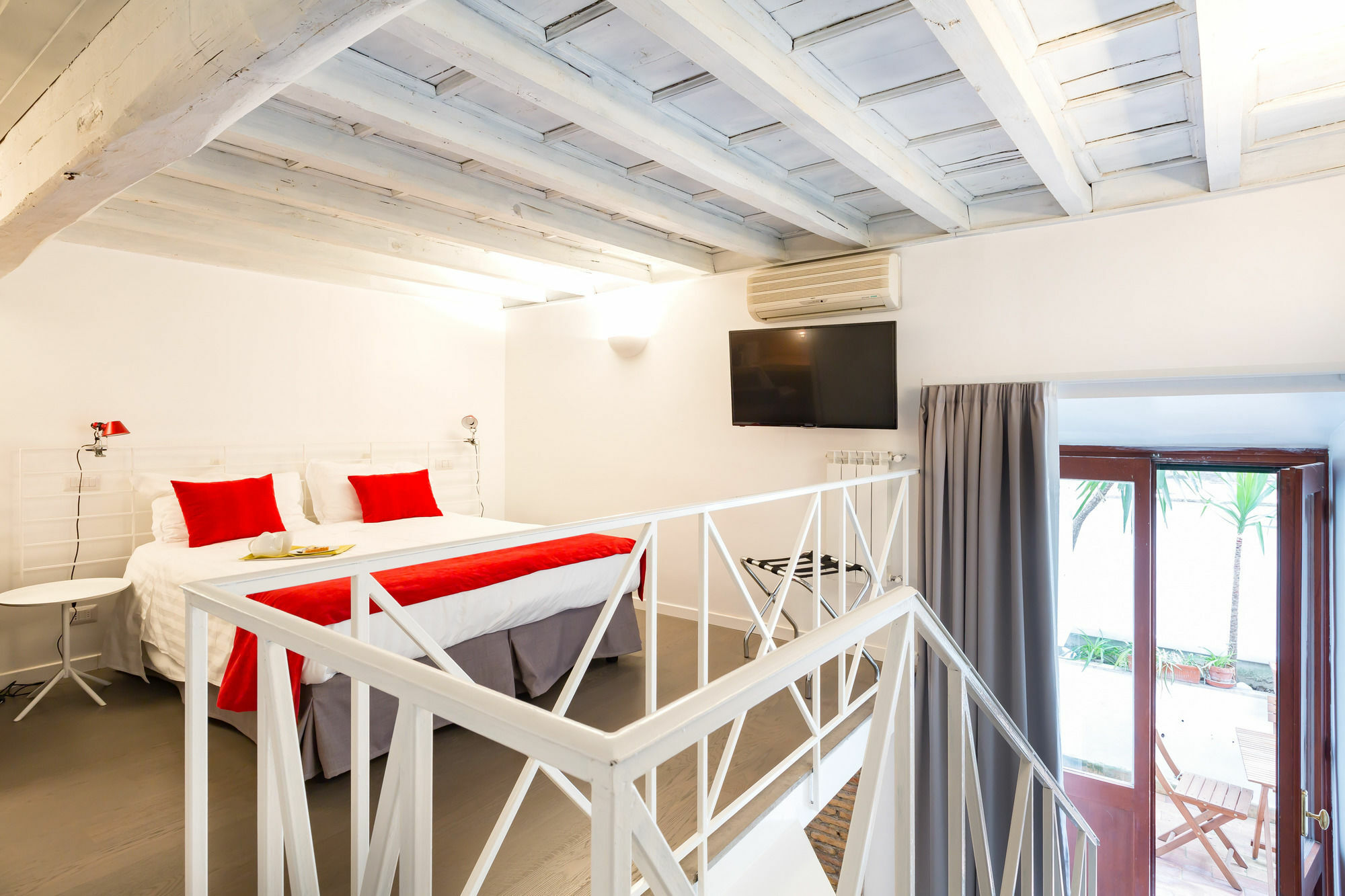 Cancelleria Comfort Inn Rome Exterior photo